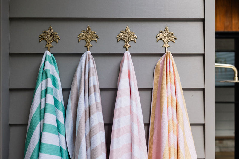 Candy Stripe Sand Free Towel Zegi Beach Bums