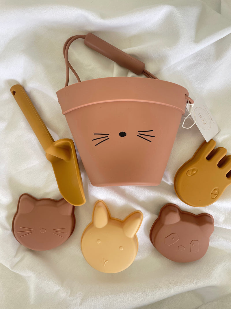 Beach Bucket Set